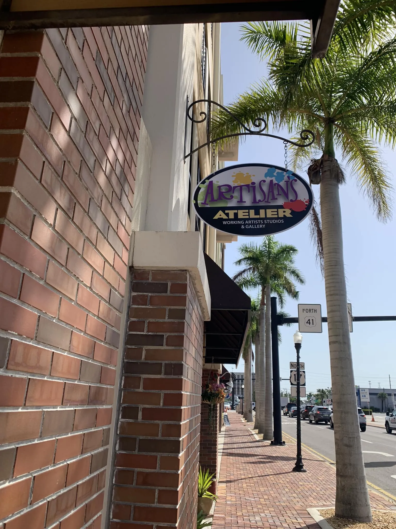 Fort Myers Blade Signs